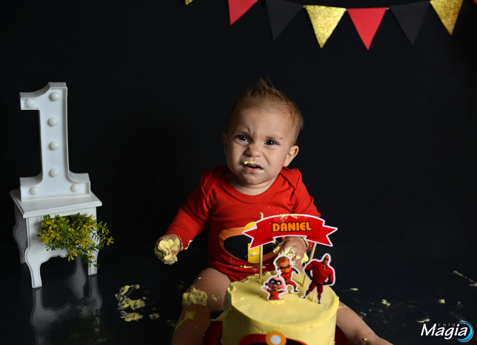 Smash the Cake Daniel