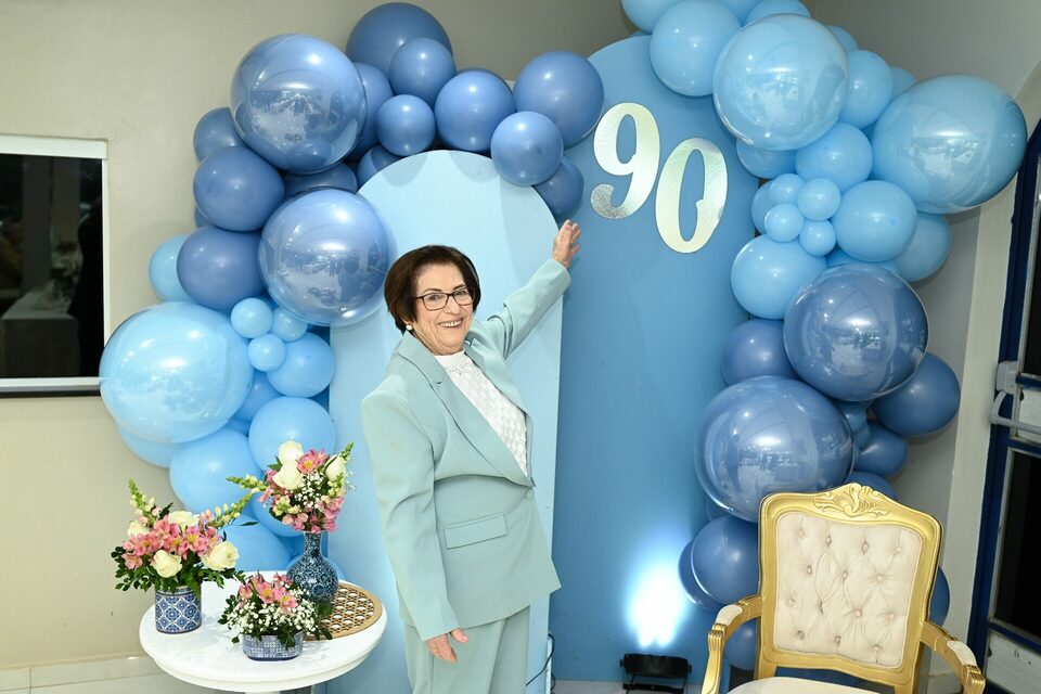 90 anos Olmira Schemmer