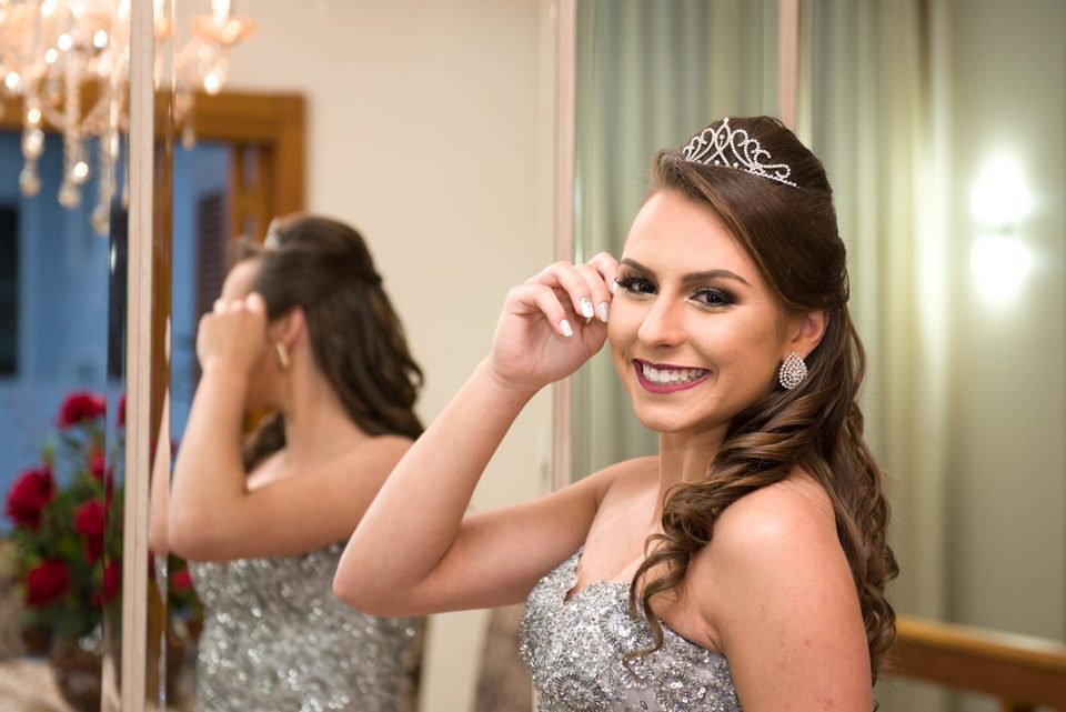 15 anos Kaiany Geller